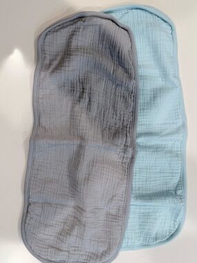 cloud island Gray and Light Blue Muslin Burp Cloths